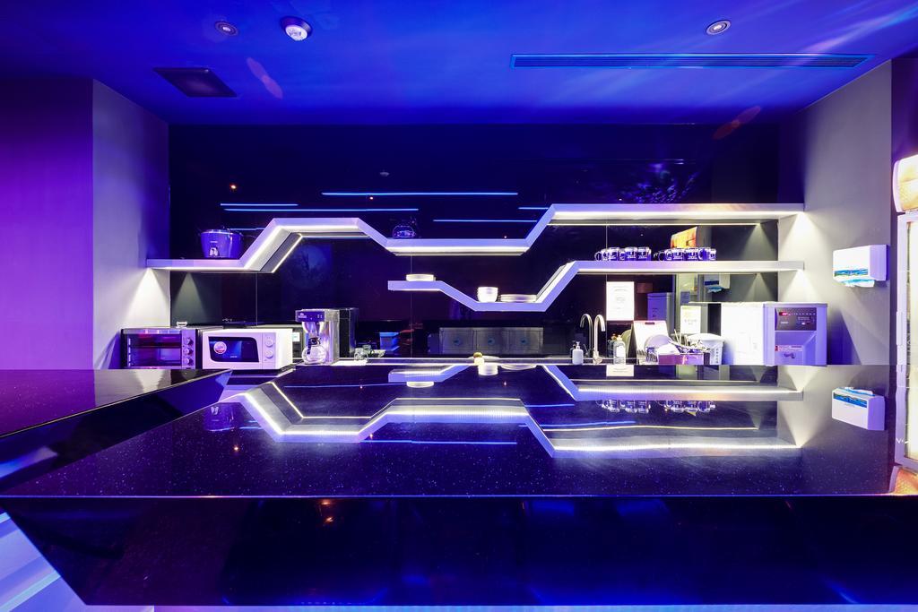 Space Inn Xinyi Taipei Exteriör bild